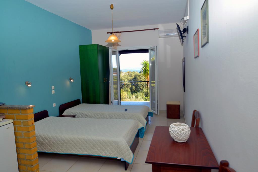 Krystallia Apartments Dassia  Extérieur photo
