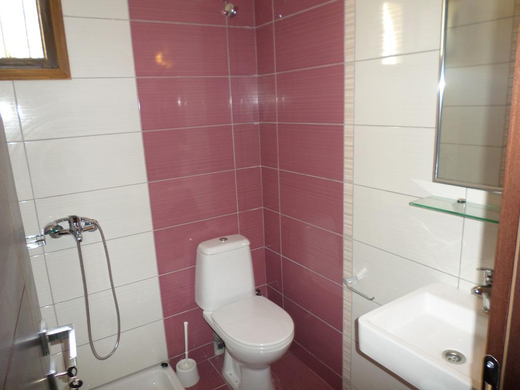 Krystallia Apartments Dassia  Extérieur photo